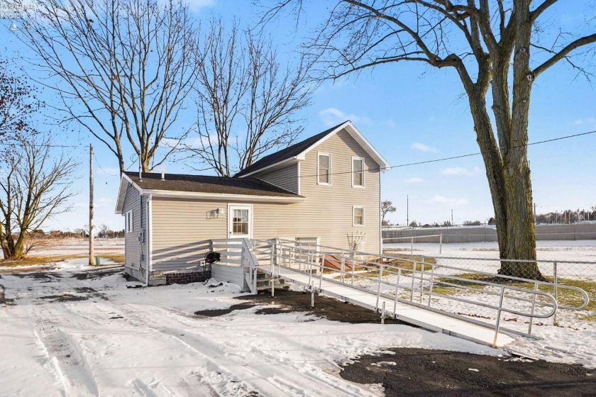 128 East Street, Bellevue, 44811, 3 Bedrooms Bedrooms, ,2 BathroomsBathrooms,Residential,For Sale,East,20260251