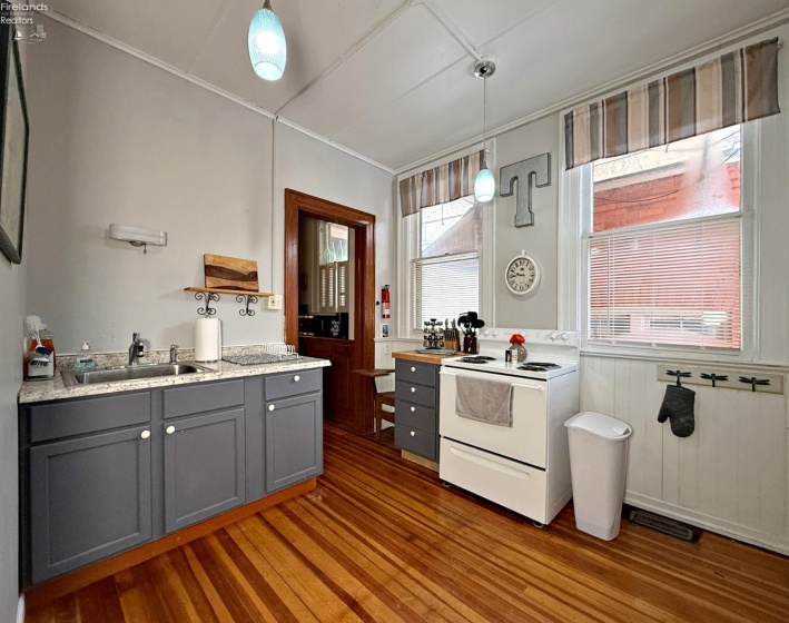 117 Perry Street, Tiffin, 44883, ,Multiple Units,For Sale,Perry,20260130