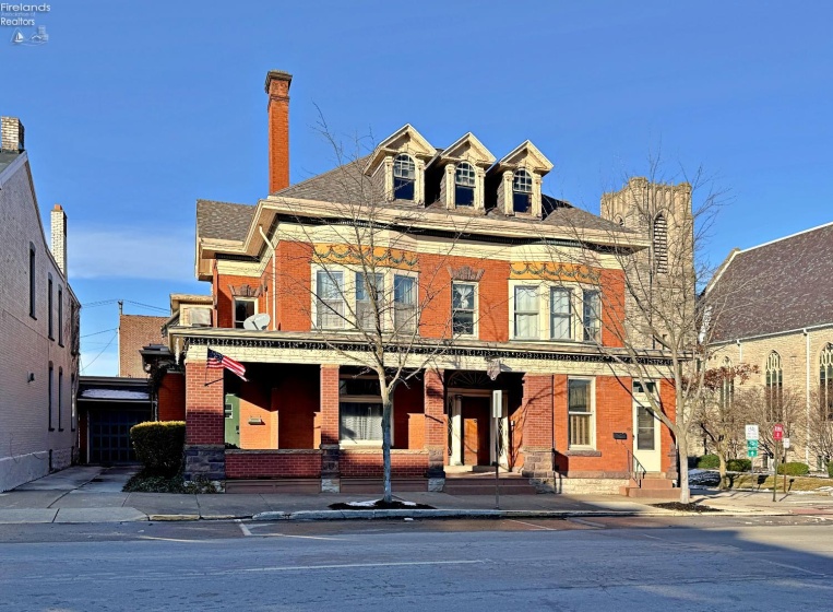 117 Perry Street, Tiffin, 44883, ,Multiple Units,For Sale,Perry,20260130