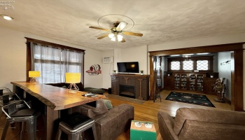 117 Perry Street, Tiffin, 44883, ,Multiple Units,For Sale,Perry,20260130