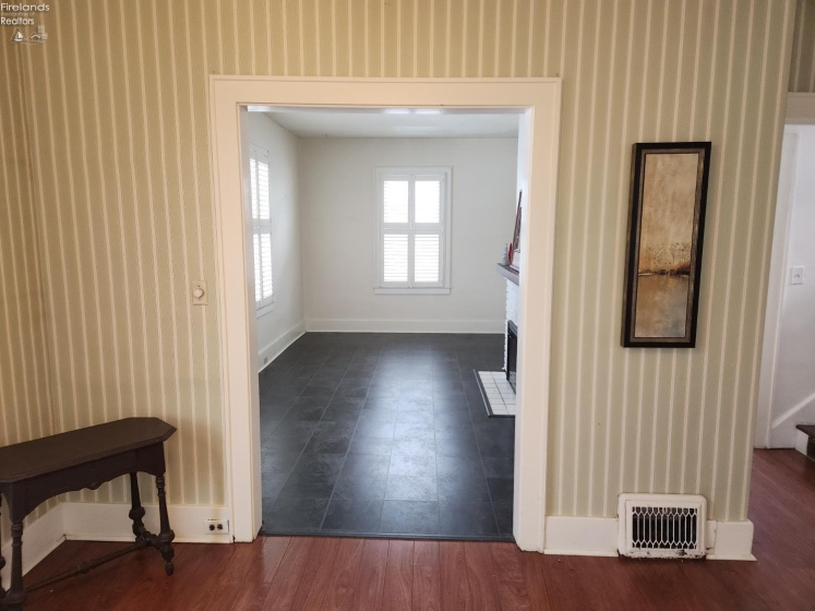 1230 Fifth Street, Sandusky, 44870, 3 Bedrooms Bedrooms, ,2 BathroomsBathrooms,Residential,For Sale,Fifth,20260242