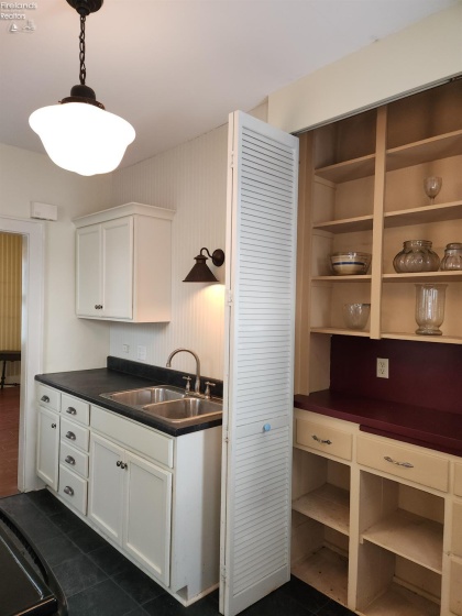 1230 Fifth Street, Sandusky, 44870, 3 Bedrooms Bedrooms, ,2 BathroomsBathrooms,Residential,For Sale,Fifth,20260242