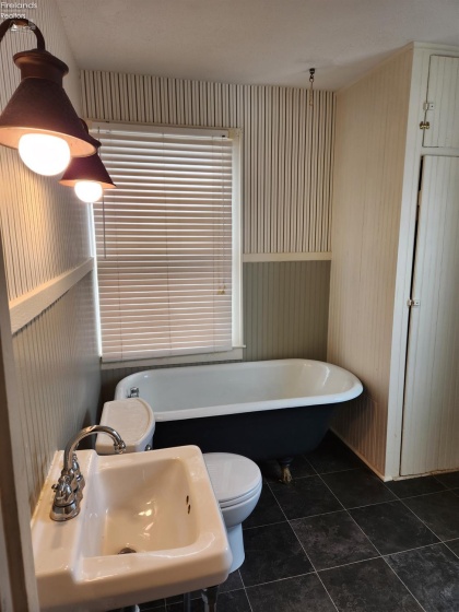 1230 Fifth Street, Sandusky, 44870, 3 Bedrooms Bedrooms, ,2 BathroomsBathrooms,Residential,For Sale,Fifth,20260242