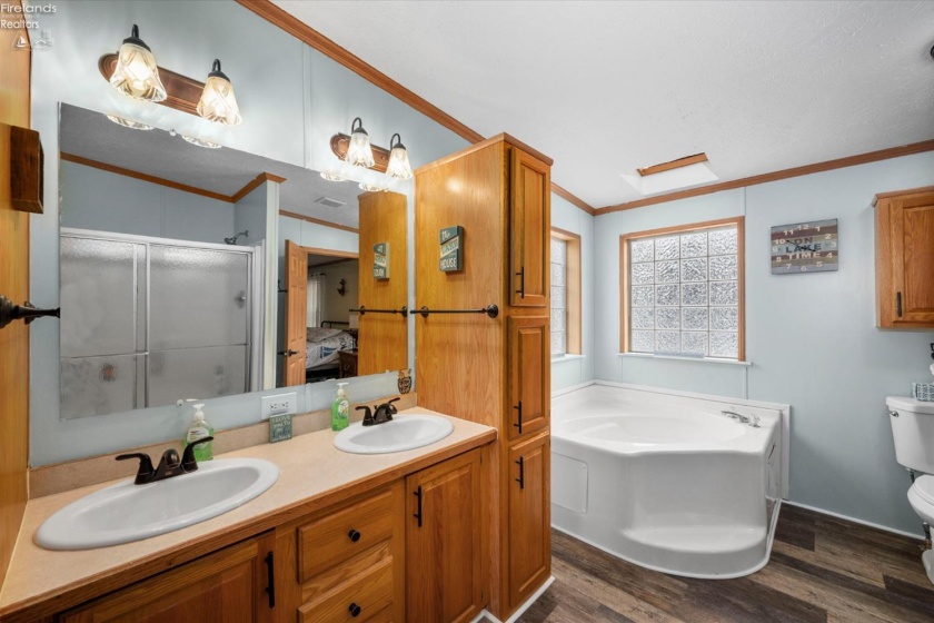 111 Morningside Drive, Port Clinton, 43452, 3 Bedrooms Bedrooms, ,2 BathroomsBathrooms,Residential,For Sale,Morningside,20260260