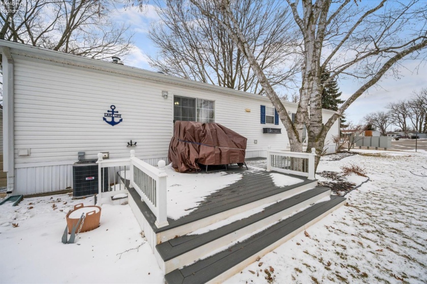 111 Morningside Drive, Port Clinton, 43452, 3 Bedrooms Bedrooms, ,2 BathroomsBathrooms,Residential,For Sale,Morningside,20260260