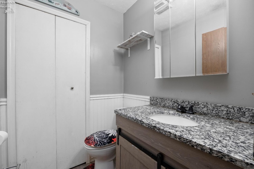 86 Center Street, Berlin Heights, 44814, 3 Bedrooms Bedrooms, ,2 BathroomsBathrooms,Residential,For Sale,Center,20260264