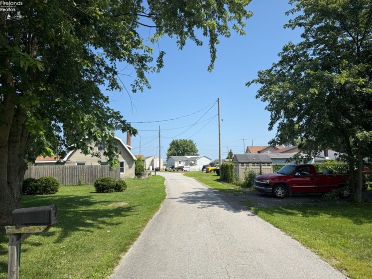 1107 Rainbow Avenue, Vickery, 43464, 5 Bedrooms Bedrooms, ,3 BathroomsBathrooms,Residential,For Sale,Rainbow,20260268