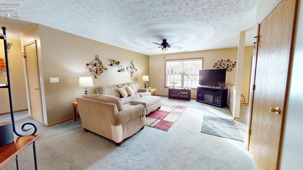 338 Howard, Willard, 44890, 3 Bedrooms Bedrooms, ,2 BathroomsBathrooms,Residential,For Sale,Howard,20260243