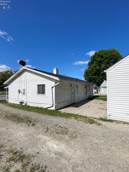 140 Crystal Court, Bellevue, 44811, 3 Bedrooms Bedrooms, ,1 BathroomBathrooms,Residential,For Sale,Crystal,20260284