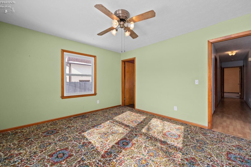 14015 Lake Road, Vermilion, 44089, 3 Bedrooms Bedrooms, ,2 BathroomsBathrooms,Residential,For Sale,Lake,20260270