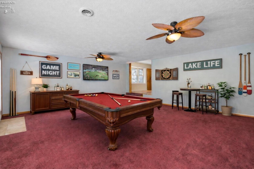 14015 Lake Road, Vermilion, 44089, 3 Bedrooms Bedrooms, ,2 BathroomsBathrooms,Residential,For Sale,Lake,20260270