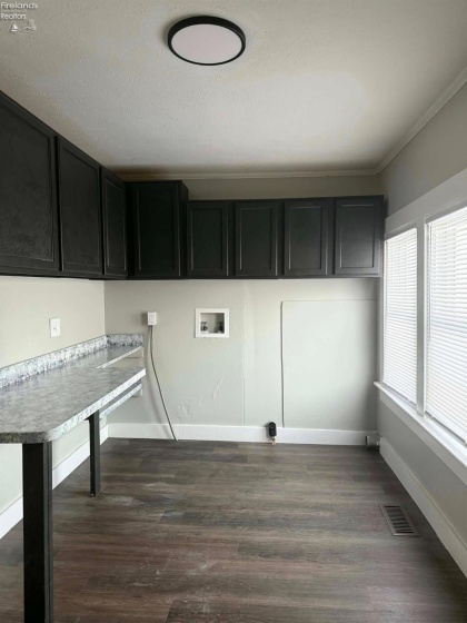 6991 Lakeshore Drive, Port Clinton, 43452, 3 Bedrooms Bedrooms, ,1 BathroomBathrooms,Residential,For Sale,Lakeshore,20260281