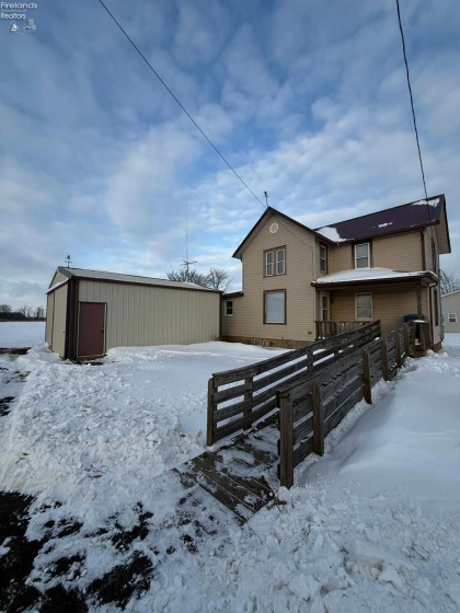 6991 Lakeshore Drive, Port Clinton, 43452, 3 Bedrooms Bedrooms, ,1 BathroomBathrooms,Residential,For Sale,Lakeshore,20260281