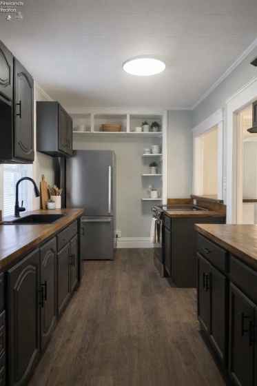 6991 Lakeshore Drive, Port Clinton, 43452, 3 Bedrooms Bedrooms, ,1 BathroomBathrooms,Residential,For Sale,Lakeshore,20260281