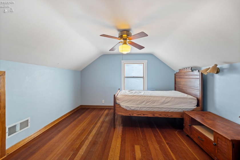 14245 State Route 163, Oak Harbor, 43449, 3 Bedrooms Bedrooms, ,1 BathroomBathrooms,Residential,For Sale,State Route 163,20260277