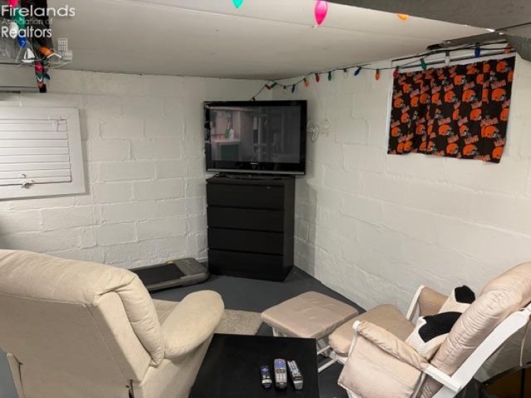 88 Gross St., Tiffin, 44883, 3 Bedrooms Bedrooms, ,2 BathroomsBathrooms,Residential,For Sale,Gross St.,20260252