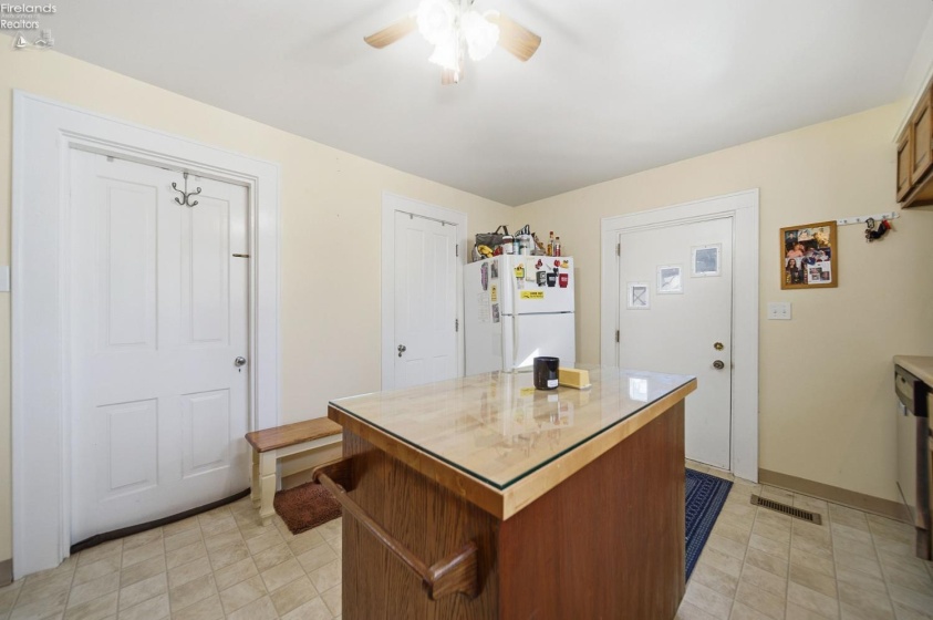 1308 Madison Street, Sandusky, 44870, 4 Bedrooms Bedrooms, ,1 BathroomBathrooms,Residential,For Sale,Madison,20260261