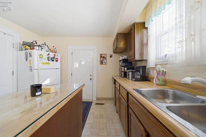 1308 Madison Street, Sandusky, 44870, 4 Bedrooms Bedrooms, ,1 BathroomBathrooms,Residential,For Sale,Madison,20260261