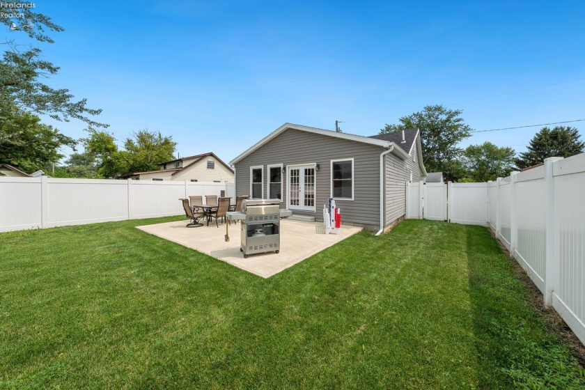 232 Beech Street, Port Clinton, 43452, 3 Bedrooms Bedrooms, ,1 BathroomBathrooms,Residential,For Sale,Beech,20260298