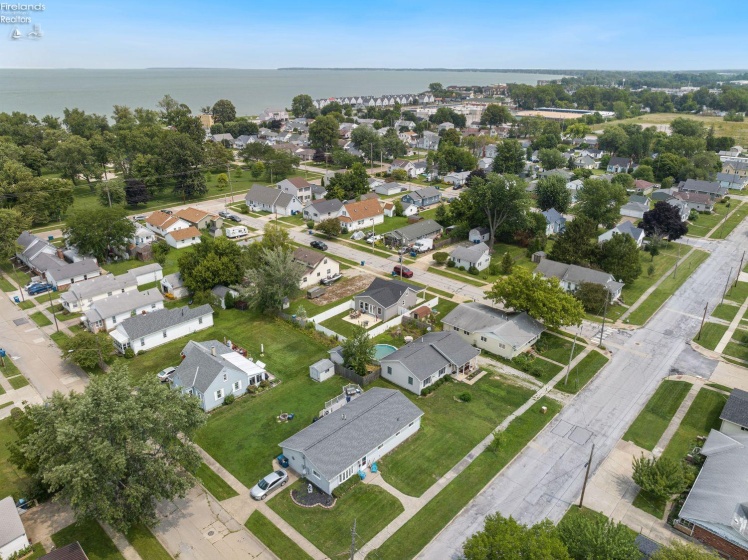 232 Beech Street, Port Clinton, 43452, 3 Bedrooms Bedrooms, ,1 BathroomBathrooms,Residential,For Sale,Beech,20260298