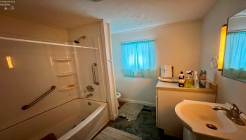 804 Franklin Street, Kenton, 43326, 2 Bedrooms Bedrooms, ,1 BathroomBathrooms,Residential,For Sale,Franklin,20260300