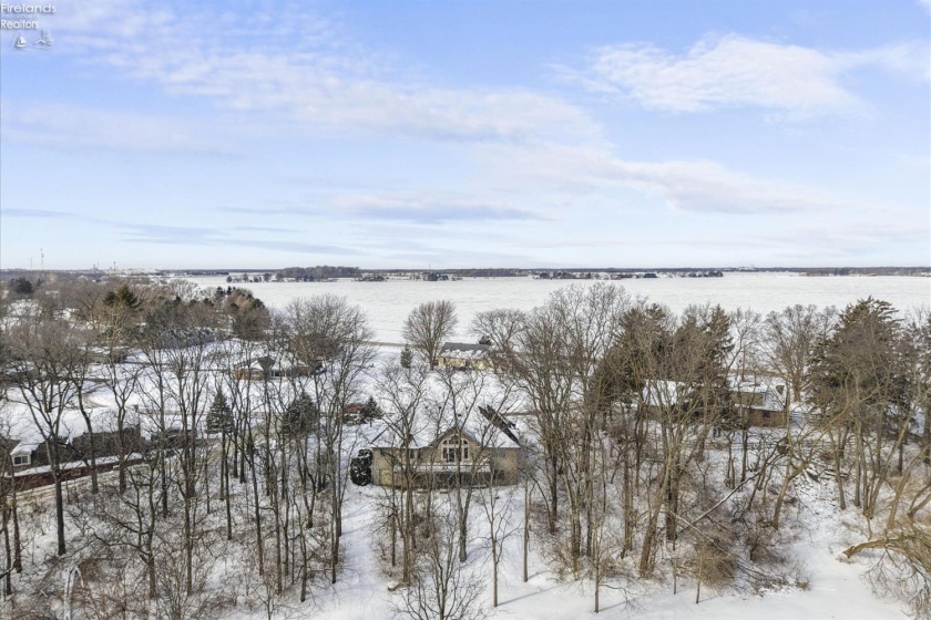 2869 Walnut Hill Drive, Elmore, 43416, 3 Bedrooms Bedrooms, ,3 BathroomsBathrooms,Residential,For Sale,Walnut Hill,20260202