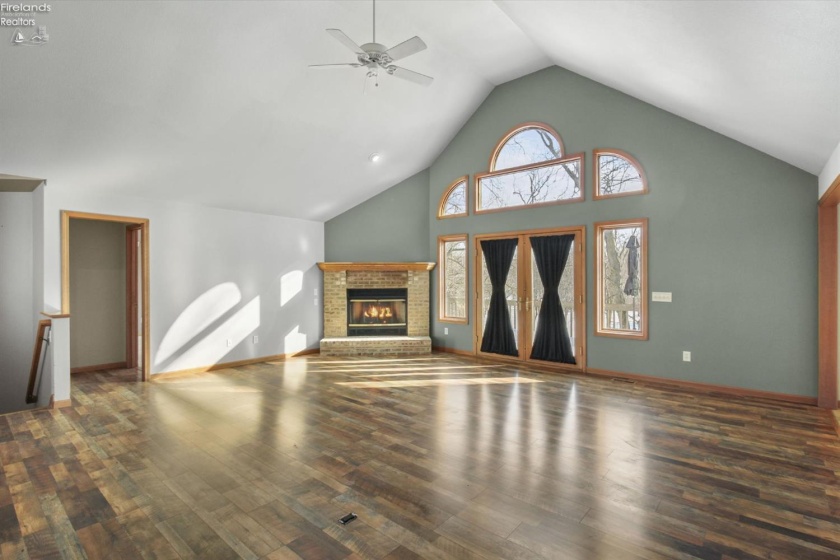 2869 Walnut Hill Drive, Elmore, 43416, 3 Bedrooms Bedrooms, ,3 BathroomsBathrooms,Residential,For Sale,Walnut Hill,20260202