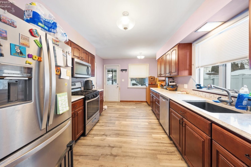 706 Taft Street, Port Clinton, 43452, 4 Bedrooms Bedrooms, ,2 BathroomsBathrooms,Residential,For Sale,Taft,20260306