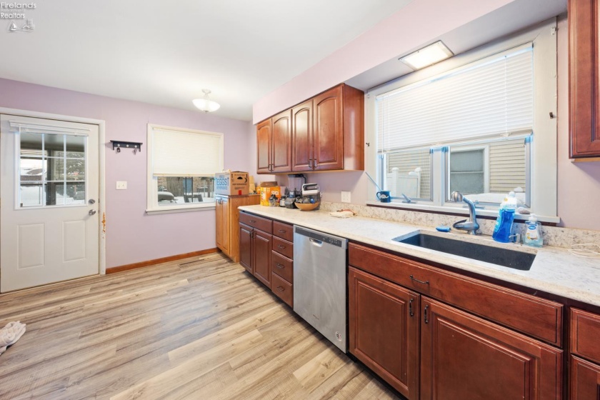 706 Taft Street, Port Clinton, 43452, 4 Bedrooms Bedrooms, ,2 BathroomsBathrooms,Residential,For Sale,Taft,20260306