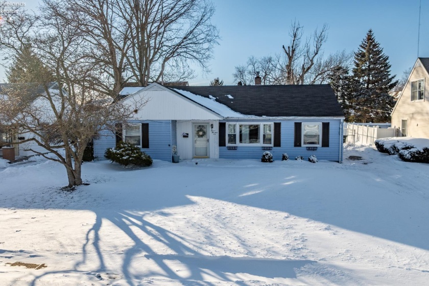 706 Taft Street, Port Clinton, 43452, 4 Bedrooms Bedrooms, ,2 BathroomsBathrooms,Residential,For Sale,Taft,20260306