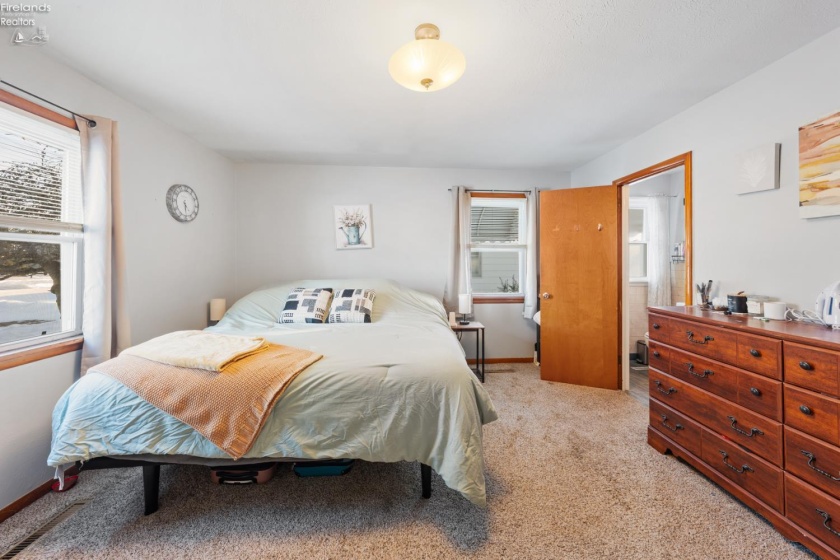 706 Taft Street, Port Clinton, 43452, 4 Bedrooms Bedrooms, ,2 BathroomsBathrooms,Residential,For Sale,Taft,20260306