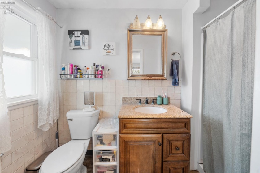 706 Taft Street, Port Clinton, 43452, 4 Bedrooms Bedrooms, ,2 BathroomsBathrooms,Residential,For Sale,Taft,20260306