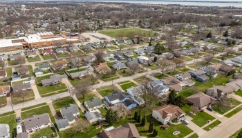 706 Taft Street, Port Clinton, 43452, 4 Bedrooms Bedrooms, ,2 BathroomsBathrooms,Residential,For Sale,Taft,20260306