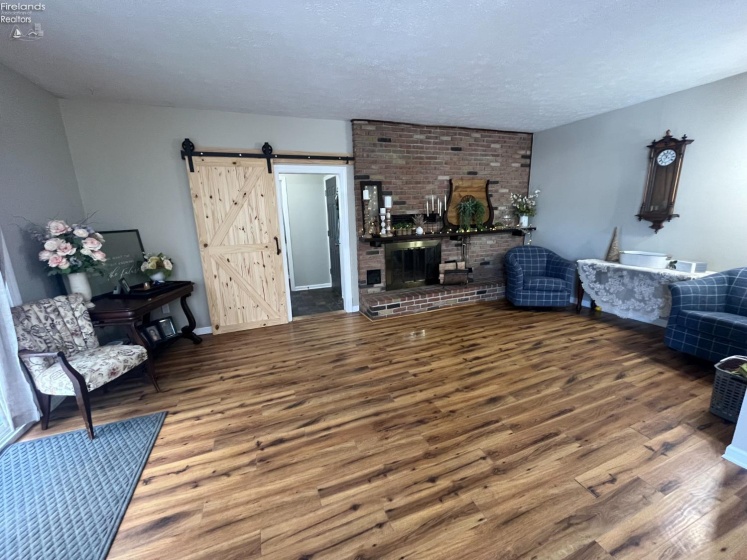 4 Oakfield Avenue, Norwalk, 44857, 5 Bedrooms Bedrooms, ,3 BathroomsBathrooms,Residential,For Sale,Oakfield,20260309