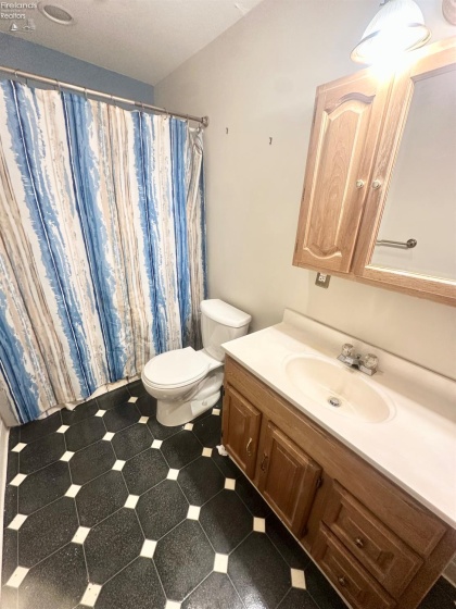 329 Oakland Avenue, Sandusky, 44870, 4 Bedrooms Bedrooms, ,3 BathroomsBathrooms,Residential,For Sale,Oakland,20260170