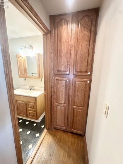 329 Oakland Avenue, Sandusky, 44870, 4 Bedrooms Bedrooms, ,3 BathroomsBathrooms,Residential,For Sale,Oakland,20260170