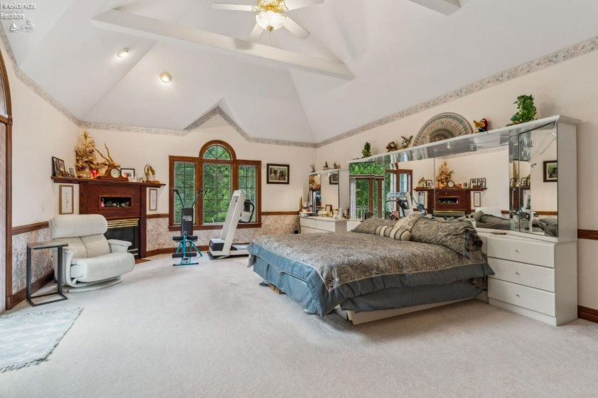 106 Sycamore Woods Lane, Tiffin, 44883, 6 Bedrooms Bedrooms, ,5 BathroomsBathrooms,Residential,For Sale,Sycamore Woods,20254000