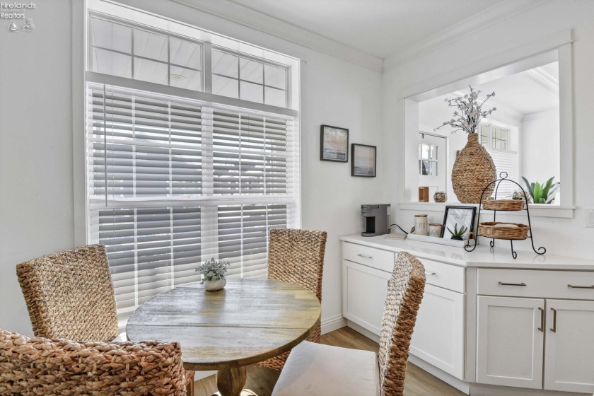 10850 Bayshore Road W Canal, Marblehead, 43440, 3 Bedrooms Bedrooms, ,2 BathroomsBathrooms,Residential,For Sale,Bayshore Road W Canal,20260292