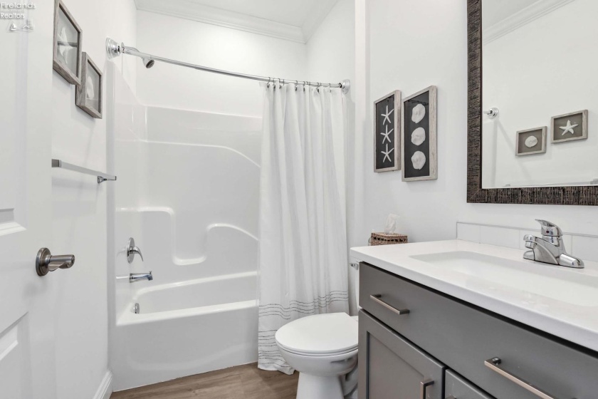 10850 Bayshore Road W Canal, Marblehead, 43440, 3 Bedrooms Bedrooms, ,2 BathroomsBathrooms,Residential,For Sale,Bayshore Road W Canal,20260292