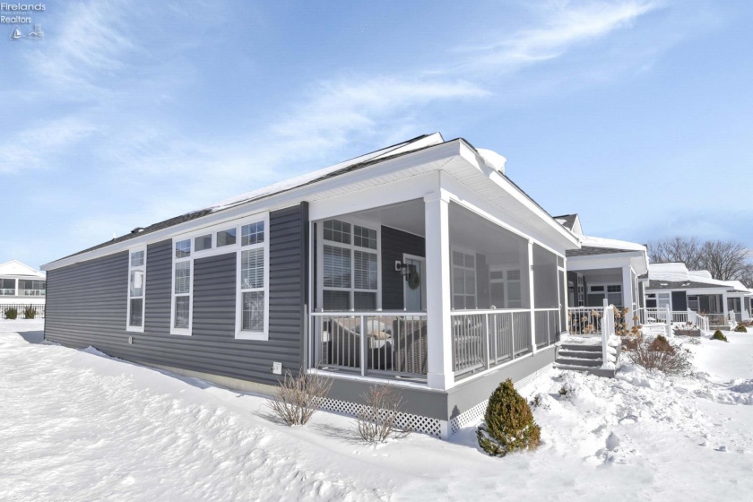 10850 Bayshore Road W Canal, Marblehead, 43440, 3 Bedrooms Bedrooms, ,2 BathroomsBathrooms,Residential,For Sale,Bayshore Road W Canal,20260292