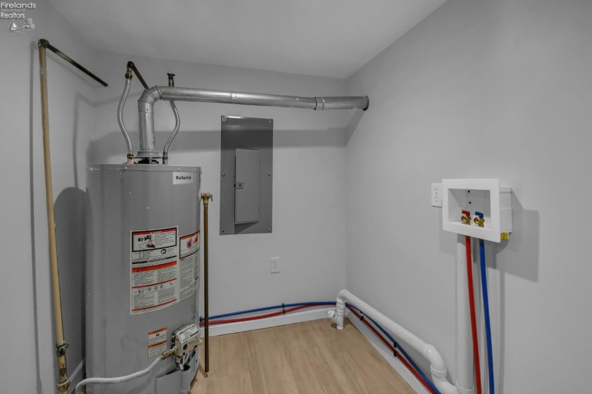 111 Tiffin Street, Willard, 44890, 4 Bedrooms Bedrooms, ,2 BathroomsBathrooms,Residential,For Sale,Tiffin Street,20260317