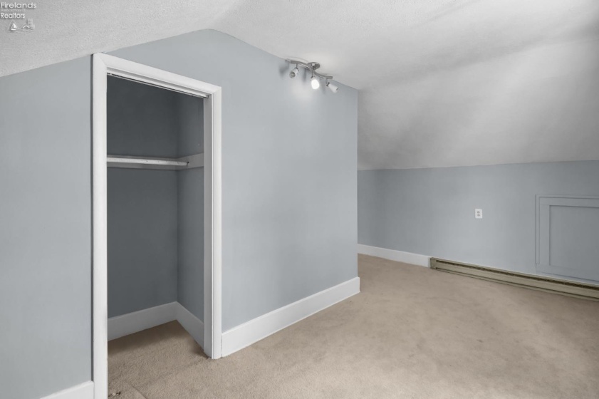 111 Tiffin Street, Willard, 44890, 4 Bedrooms Bedrooms, ,2 BathroomsBathrooms,Residential,For Sale,Tiffin Street,20260317