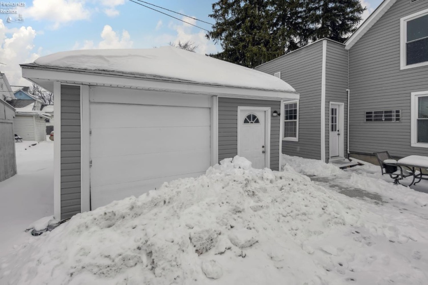 111 Tiffin Street, Willard, 44890, 4 Bedrooms Bedrooms, ,2 BathroomsBathrooms,Residential,For Sale,Tiffin Street,20260317