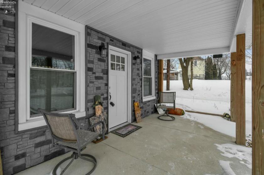 111 Tiffin Street, Willard, 44890, 4 Bedrooms Bedrooms, ,2 BathroomsBathrooms,Residential,For Sale,Tiffin Street,20260317