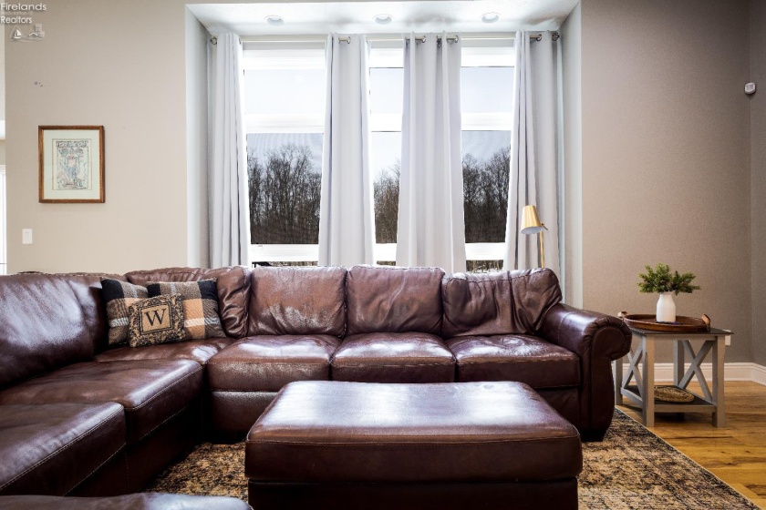 3405 Hastings Newville Road, Mansfield, 44903, 6 Bedrooms Bedrooms, ,4 BathroomsBathrooms,Residential,For Sale,Hastings Newville,20260314