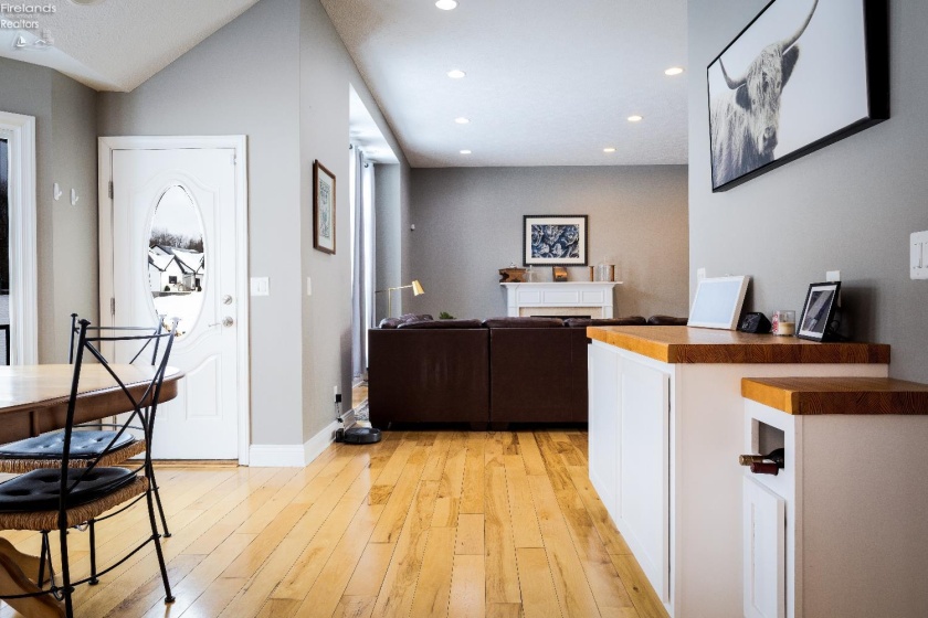 3405 Hastings Newville Road, Mansfield, 44903, 6 Bedrooms Bedrooms, ,4 BathroomsBathrooms,Residential,For Sale,Hastings Newville,20260314