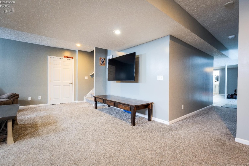 3405 Hastings Newville Road, Mansfield, 44903, 6 Bedrooms Bedrooms, ,4 BathroomsBathrooms,Residential,For Sale,Hastings Newville,20260314