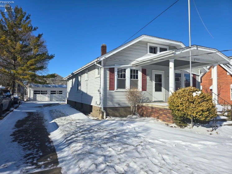 1523 Central Avenue, Sandusky, 44870, 3 Bedrooms Bedrooms, ,1 BathroomBathrooms,Residential,For Sale,Central,20260225