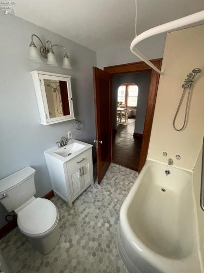 1523 Central Avenue, Sandusky, 44870, 3 Bedrooms Bedrooms, ,1 BathroomBathrooms,Residential,For Sale,Central,20260225