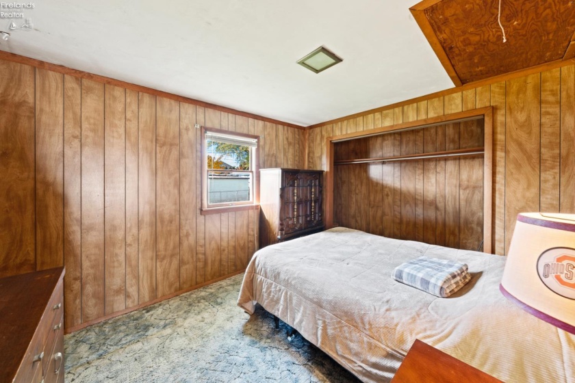 2128 Bayview Drive, Marblehead, 43440, 3 Bedrooms Bedrooms, ,2 BathroomsBathrooms,Residential,For Sale,Bayview,20260323